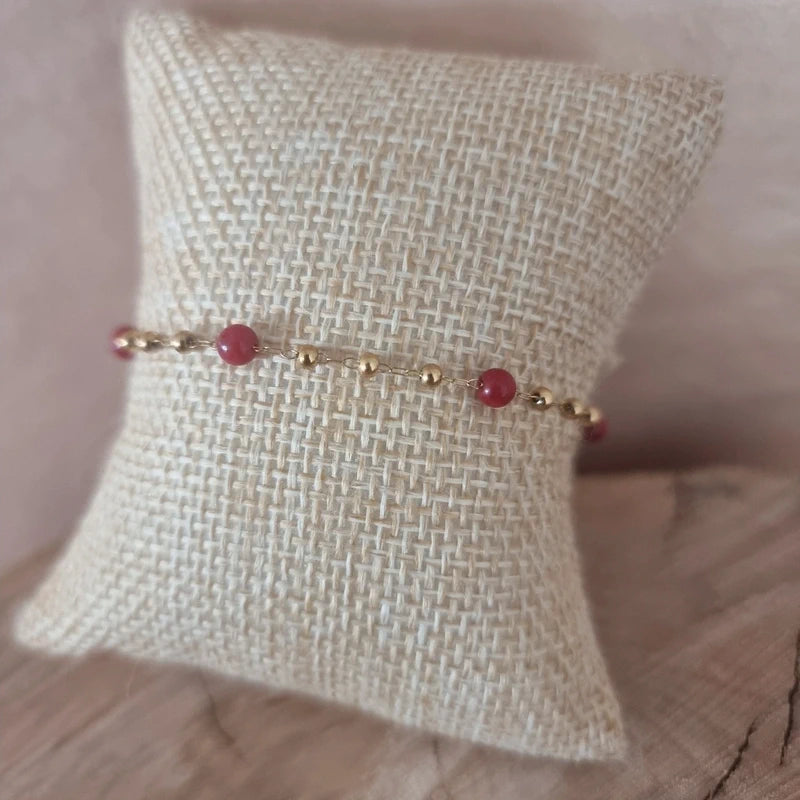 Bijou en acier inoxydable doré avec perles roses, bracelet tendance femme.
