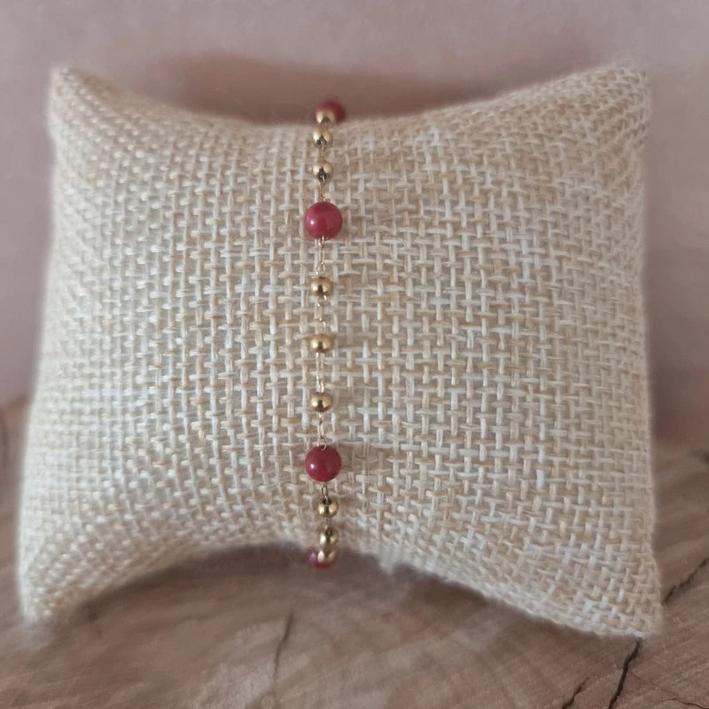 Bracelet ajustable 16 cm + 3 cm, doré avec perles roses, bijou raffiné.