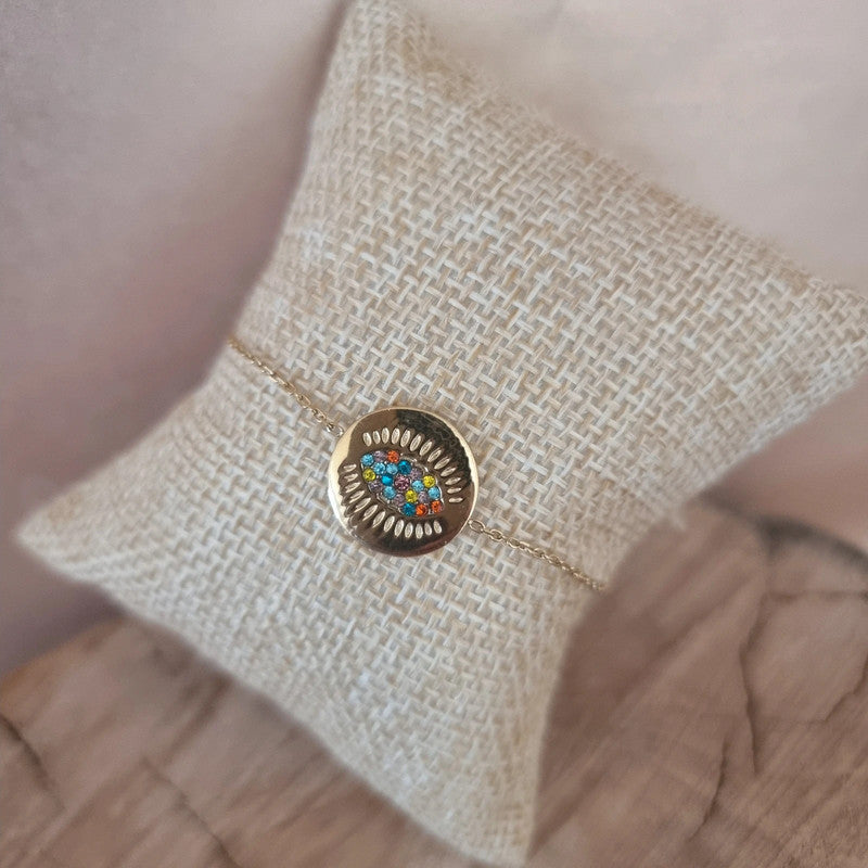 Bracelet tendance femme doré avec détails colorés